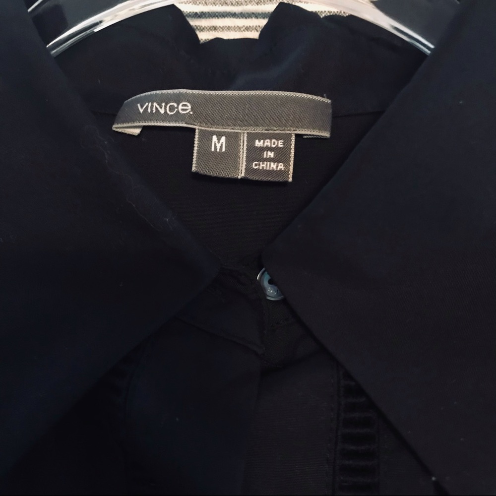 VINCE | button down | Medium | GORGEOUS ‼️ - Picture 10 of 16